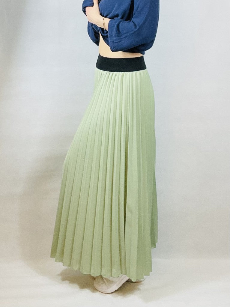 Pistachio Pleated Plain Skirt.