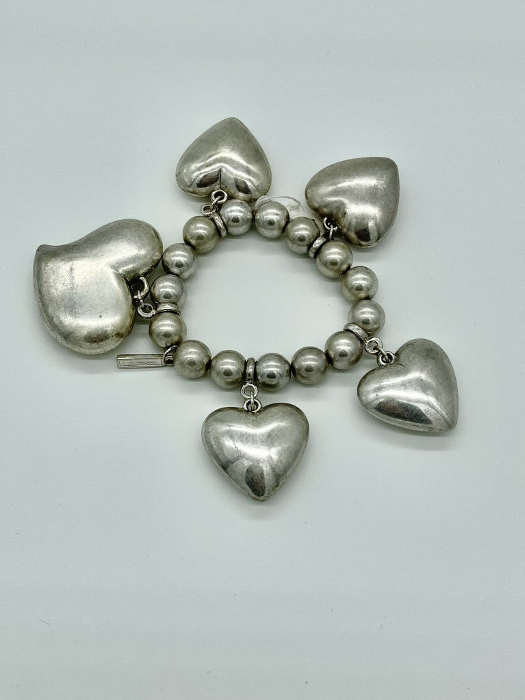 Chunky Bracelet with 5 Large Hearts