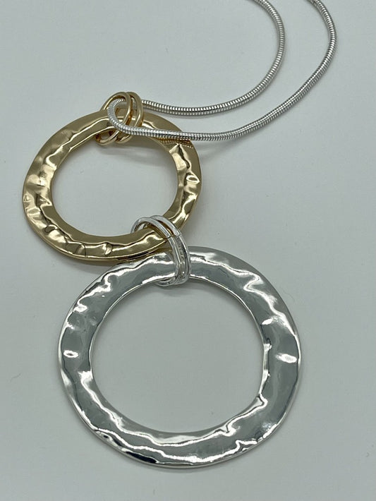 Long double hoop, Necklace