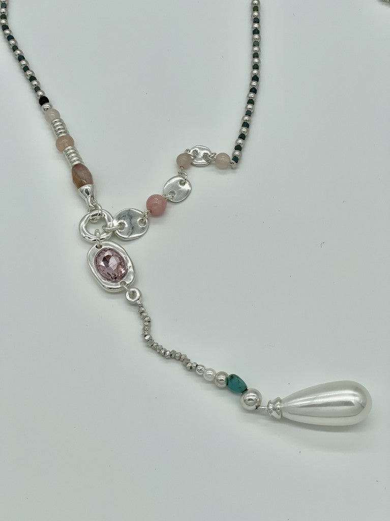 Long Pearl Pendant Necklace